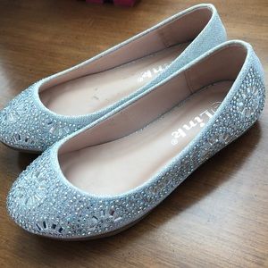 Like New Sparkle Flats
